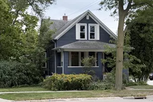 843 Dousman St, Green Bay, WI 54303 - Photo 1