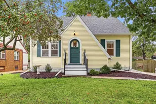 310 Gray St, Green Bay, WI 54303 - Photo 1