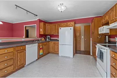 517 Donna Street, Chilton, WI 53014 - Photo 12