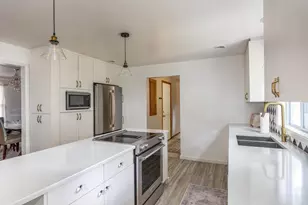 2024 N Eugene St, Appleton, WI 54914 - Photo 6