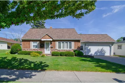 1266 Shadow Lane, Green Bay, WI 54304 - Photo 2