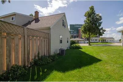 1266 Shadow Lane, Green Bay, WI 54304 - Photo 36