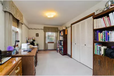 1266 Shadow Lane, Green Bay, WI 54304 - Photo 10