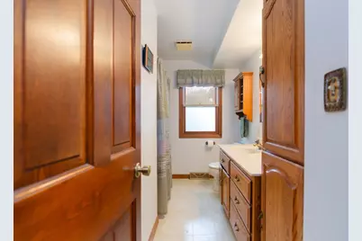 1266 Shadow Lane, Green Bay, WI 54304 - Photo 12