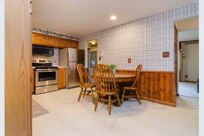 1266 Shadow Lane, Green Bay, WI 54304 - Photo 14