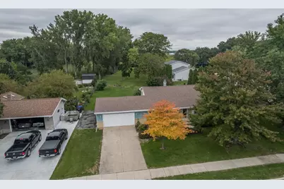 934 Nicolet Avenue, Oshkosh, WI 54901 - Photo 38