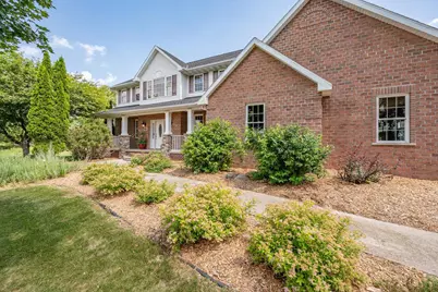 2756 Amethyst Court, Green Bay, WI 54311 - Photo 4