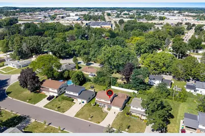 506 Pine Terrace, Green Bay, WI 54303 - Photo 16