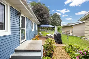 1406 Hazel St, Oshkosh, WI 54901 - Photo 32