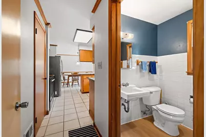 140 Helene Court, Green Bay, WI 54301 - Photo 18