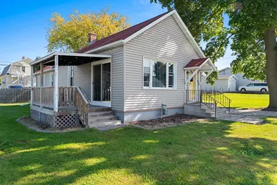 1571 Charles Street, Green Bay, WI 54302 - Photo 6