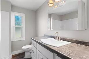 1571 Charles St, Green Bay, WI 54302 - Photo 44