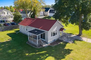 1571 Charles St, Green Bay, WI 54302 - Photo 14