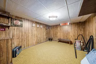 2124 S Fountain Ave, Appleton, WI 54915 - Photo 22