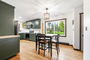 302 Hill Rd, Rosendale, WI 54974 - Photo 6