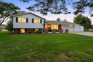3467 Golf Dr, Green Bay, WI 54311 - Photo 1