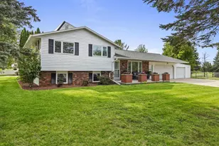 3467 Golf Dr, Green Bay, WI 54311 - Photo 54