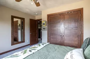494 Windingbrook Dr, Oshkosh, WI 54904 - Photo 34