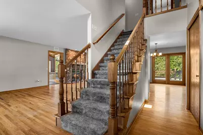 212 Apple Blossom Lane, Manitowoc, WI 54220 - Photo 4