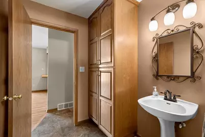 212 Apple Blossom Lane, Manitowoc, WI 54220 - Photo 24