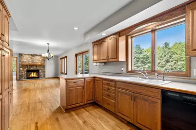 212 Apple Blossom Lane, Manitowoc, WI 54220 - Photo 48