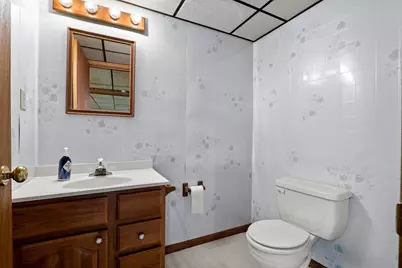 212 Apple Blossom Lane, Manitowoc, WI 54220 - Photo 70