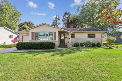 2529 38th Street, Two Rivers, WI 54241 - Photo 1