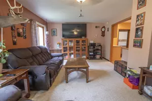W5442 County Rd F, Neshkoro, WI 54960 - Photo 38