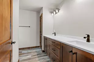 3869 Van Lanen Rd, Green Bay, WI 54311 - Photo 20