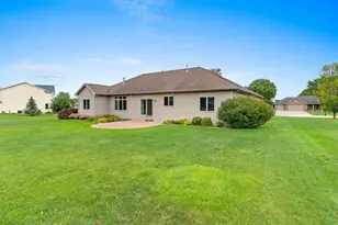 442 Windmill Dr, Kaukauna, WI 54130 - Photo 12