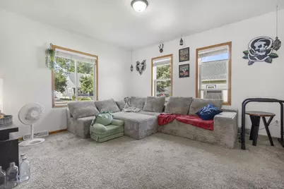 1227 Porlier Street, Green Bay, WI 54301 - Photo 6