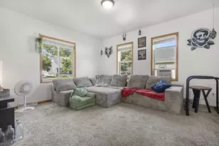 1227 Porlier St, Green Bay, WI 54301 - Photo 6