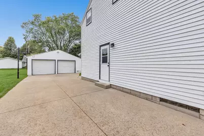 1019 Marshall Avenue, Green Bay, WI 54303 - Photo 4