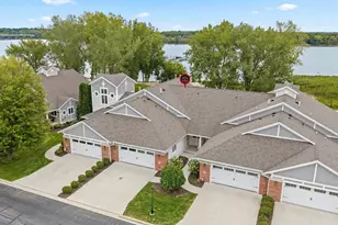 2617 Bay Harbor Cir, Green Bay, WI 54304 - Photo 8