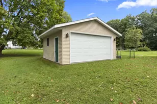 420 S Milwaukee Ave, Oconto Falls, WI 54154 - Photo 20