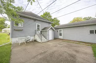 250 N Oakland Ave, Oconto Falls, WI 54154 - Photo 2