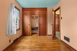 1030 Hickory Hill Dr, Green Bay, WI 54304 - Photo 20