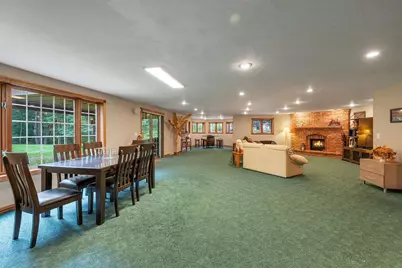 1935 E Telemark Circle, Green Bay, WI 54313 - Photo 8