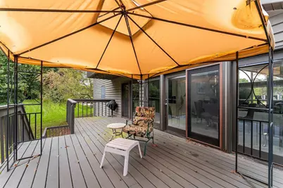 1409 N Bay Highlands Drive, Green Bay, WI 54311 - Photo 4