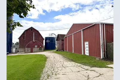 N3262 State Road 175, Byron, WI 53006 - Photo 8