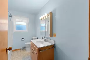 339 Center St, Oconto, WI 54153 - Photo 12