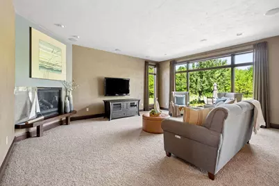 W5768 Firelane 12, Menasha, WI 54952 - Photo 2