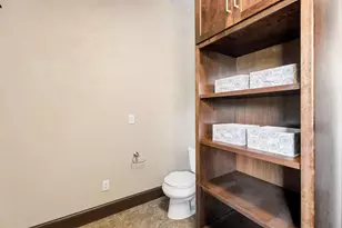 W5768 Firelane 12, Menasha, WI 54952 - Photo 18
