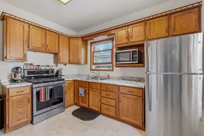46 15th Street, Fond du Lac, WI 54935 - Photo 2