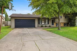 2578 Vicki Ln, Green Bay, WI 54311 - Photo 52