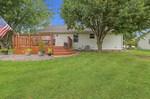 172 Yacoub Ln, Fond du Lac, WI 54935 - Photo 30