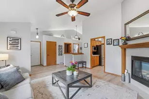 172 Yacoub Ln, Fond du Lac, WI 54935 - Photo 6