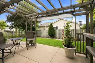 N9673 Hopfensperger Rd, Appleton, WI 54915 - Photo 8