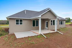 1582 Red Hawk Lndg Trl, De Pere, WI 54115 - Photo 52