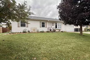 106 Southgate Dr, Eden, WI 53019 - Photo 1
